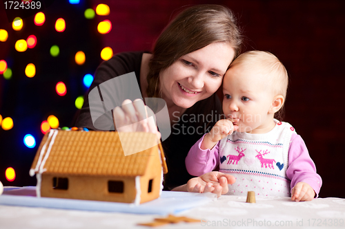 Image of Gingerbread house decoration