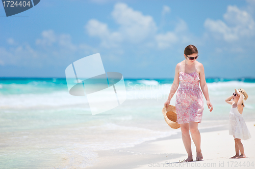 Image of Mother and daughter on vacation