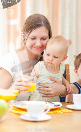 Image of Family breakfast