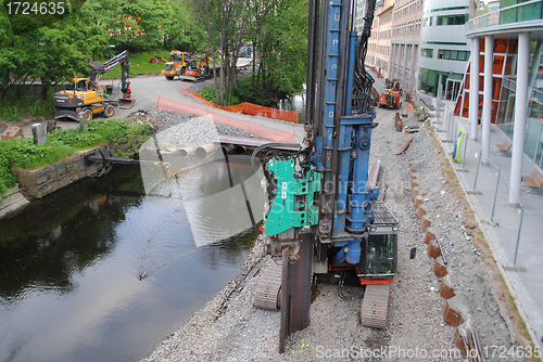 Image of Construction work at Aker River