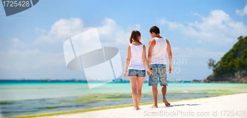 Image of Couple on tropical beach