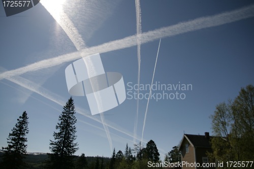 Image of Contrail tracks