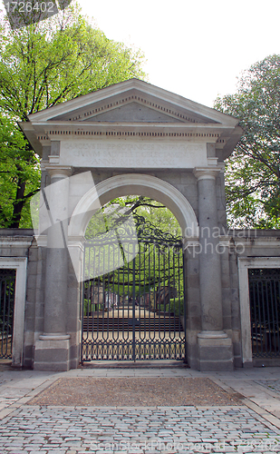 Image of Botanical garden entrance