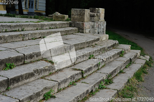 Image of The angle of the stone stairs