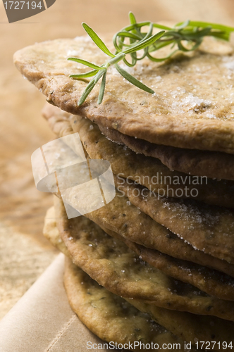 Image of Homemade rustical crackers with rosemary