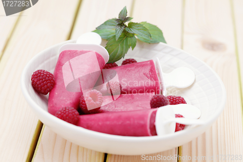 Image of raspberry ice creams