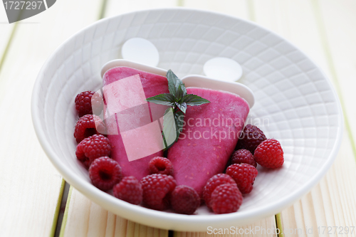 Image of raspberry ice creams