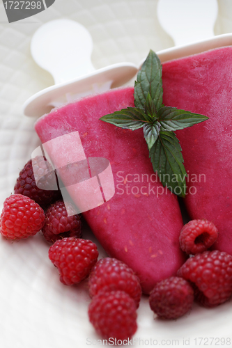 Image of raspberry ice creams