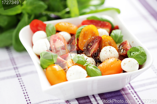 Image of tomato and mozzarella salad