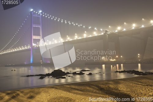 Image of Tsing Ma Bridge in Hong Kong in a misty day