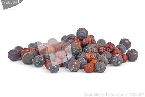 Image of Herbs: small pile of dried red juniper and high juniper berries