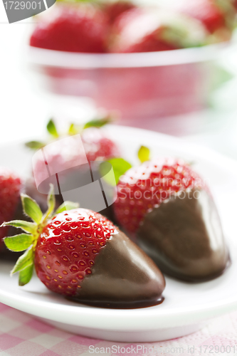 Image of chocolate dipped strawberries