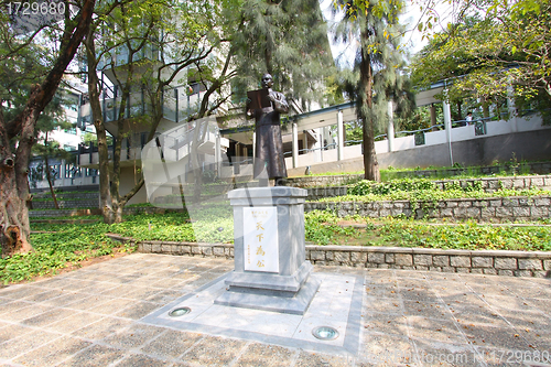 Image of Sun Yat-sen Statue in Hong Kong