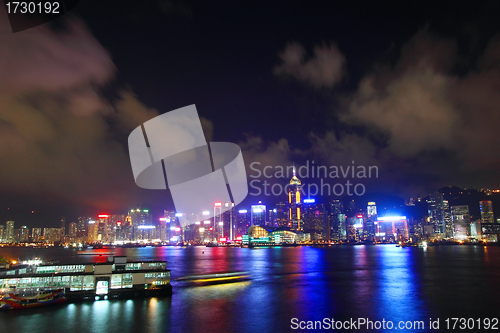 Image of Hong Kong harbour at night time