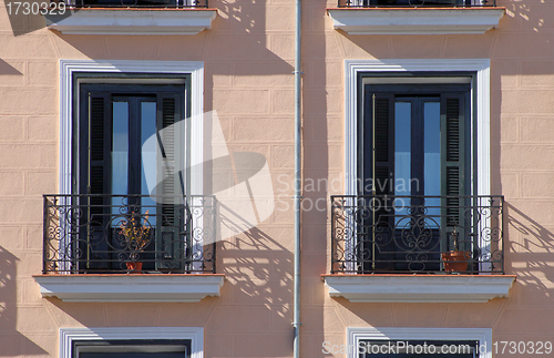 Image of Pink Madrid building