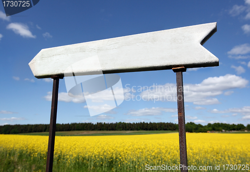 Image of empty wooden sign