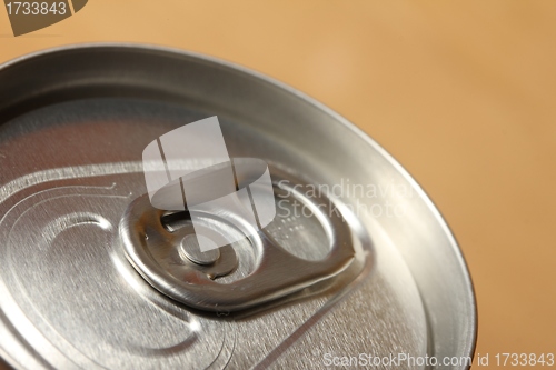 Image of top of a drinking can