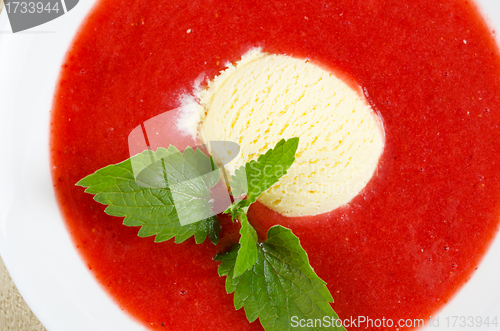 Image of Strawberry soup