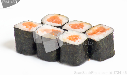 Image of Various kinds of sushi and sashimi