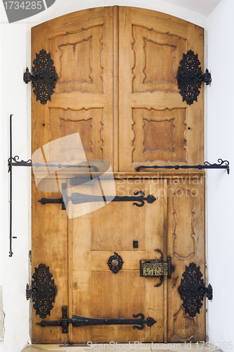 Image of old medievil door