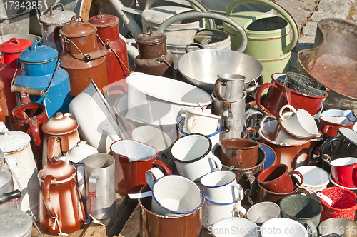 Image of bric-a-brac market tinware