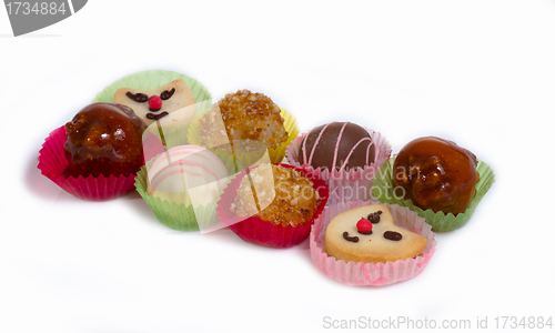 Image of Some kinds of cakes and cookies