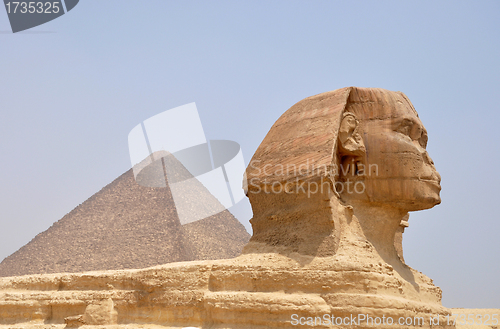 Image of Sphinx and Pyramid Giza