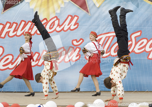 Image of ensemble of culture dance Dubrovitsy