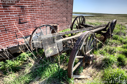 Image of Old Wagon Wheel