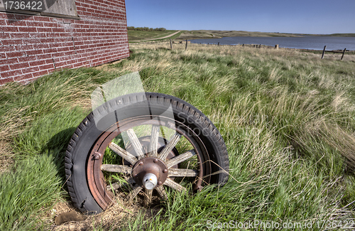 Image of Old Wagon Wheel rubber tire