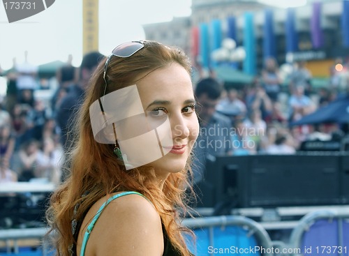 Image of Girl and a crowd