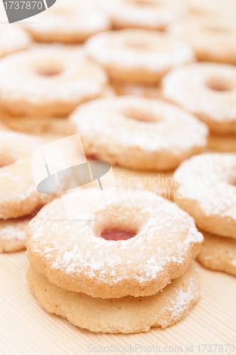 Image of Linzer Cookies