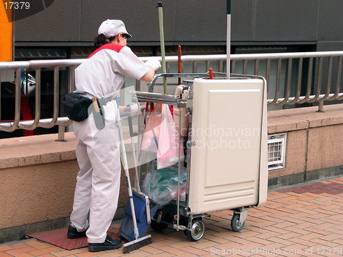 Image of Cleaning worker