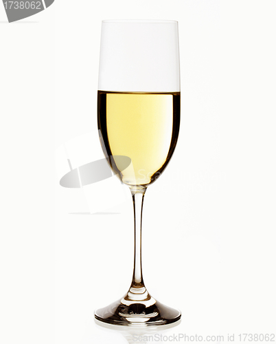 Image of White wine in glass