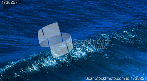 Image of Big ocean wave