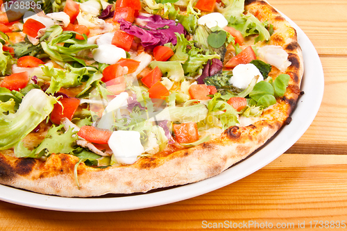 Image of Pizza with vegetables