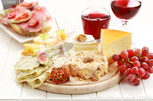 Image of Catering cheese platter