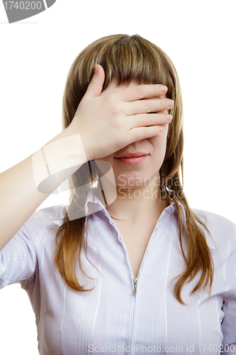 Image of young girl closes her eyes