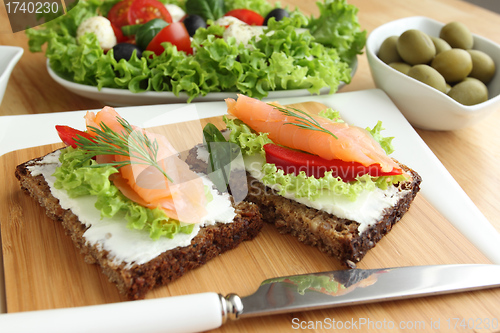 Image of Fresh salmon sandwich