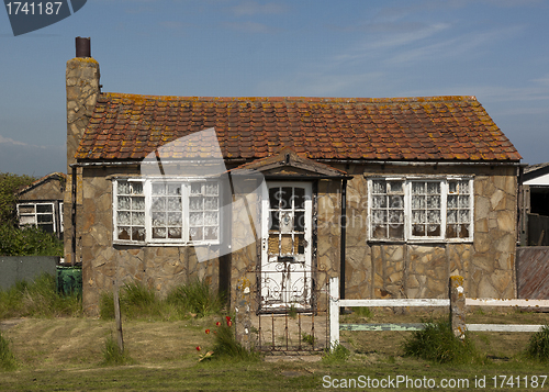 Image of Abandoned cottage
