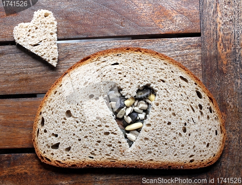 Image of bread slice heart