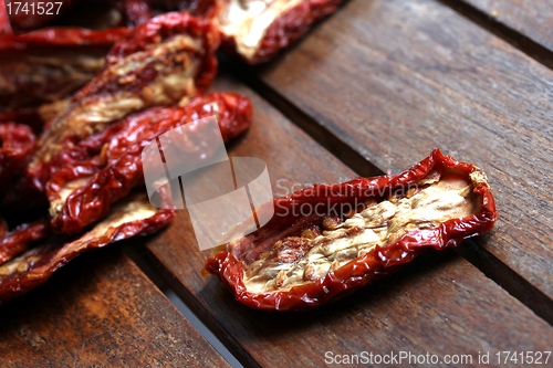 Image of dried tomatoes