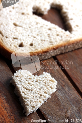 Image of bread slice heart