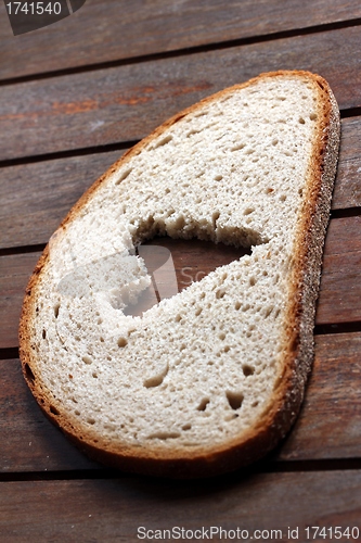 Image of bread slice heart