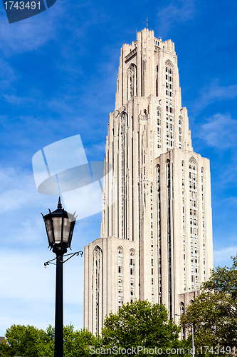 Image of Cathedral of Learning in Pittsburgh