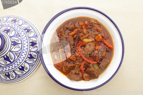 Image of Moroccan beef tagine from above