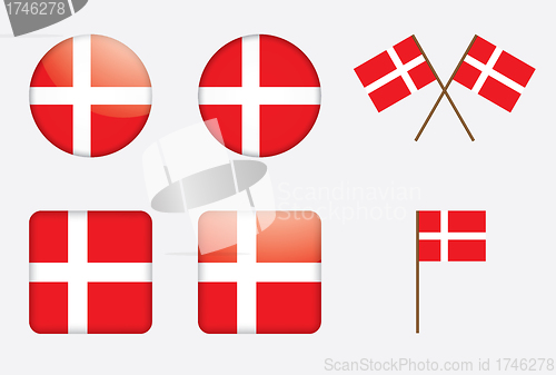 Image of badges with Danish flag 