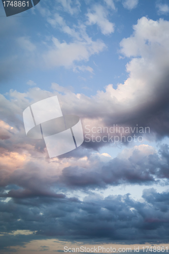 Image of evening sky