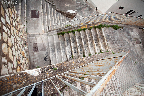 Image of staircase pattern