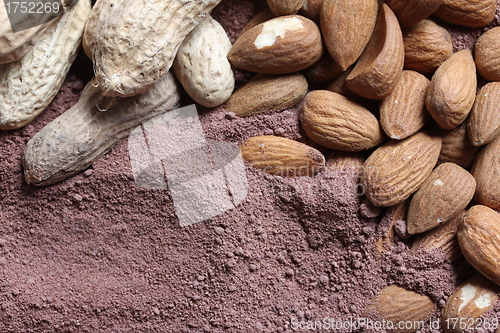 Image of cacao and nuts